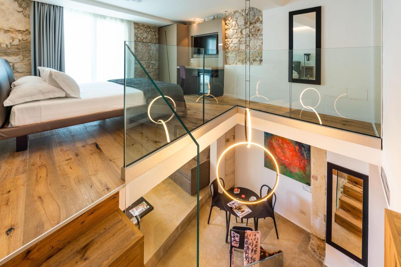 Re Dionisio Luxury Suites Syrakus Exterior foto