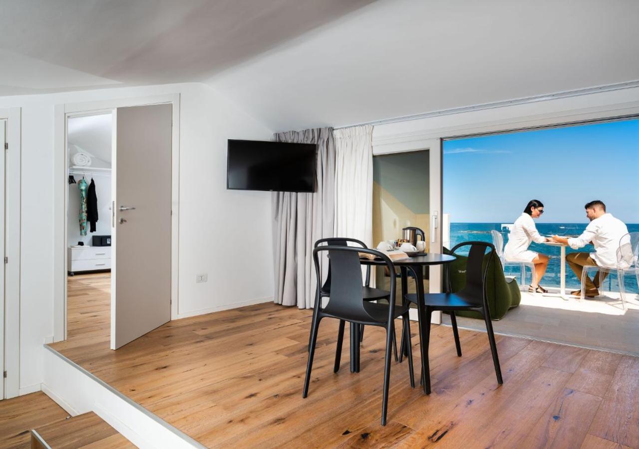 Re Dionisio Luxury Suites Syrakus Exterior foto
